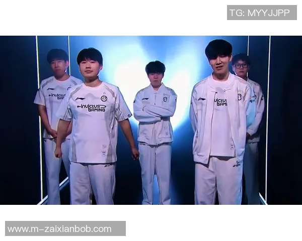 实时新闻赛后分析BLG与IG对决中的战术思考与经验总结